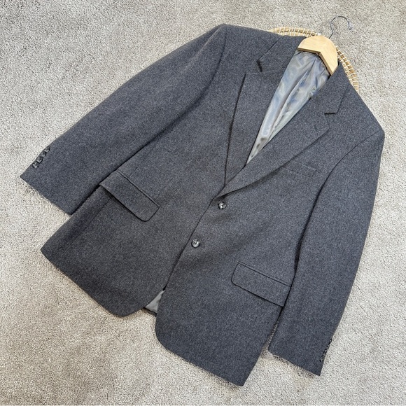 Jos. A. Bank Men’s 100% Camel Hair Blazer Sport Coat Two Button Office Gray 42R